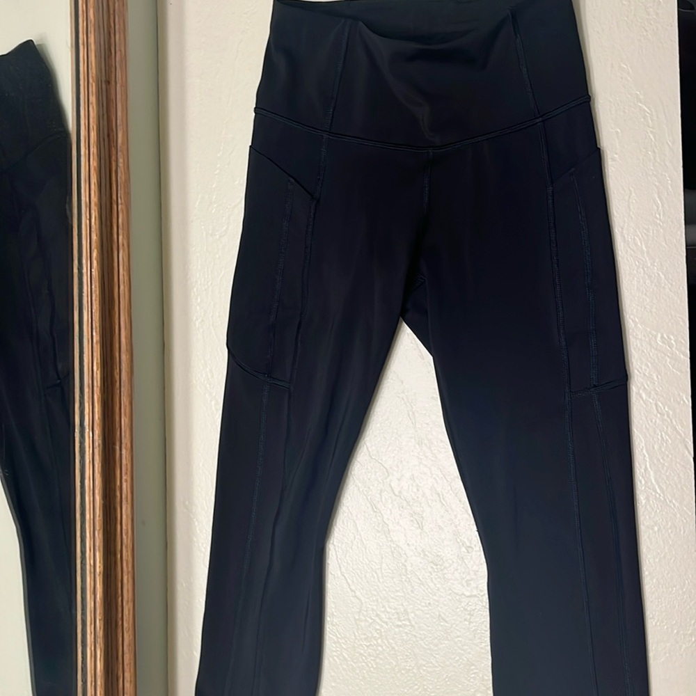 Ultimate Stash II Capri leggings